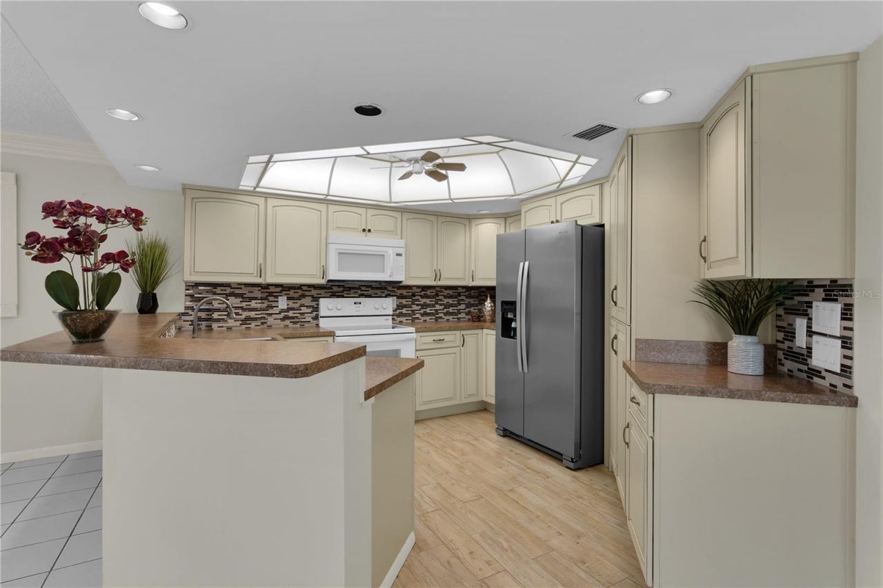 1409 SE 46th Lane, Unit 105, Cape Coral, FL 33904 Photo