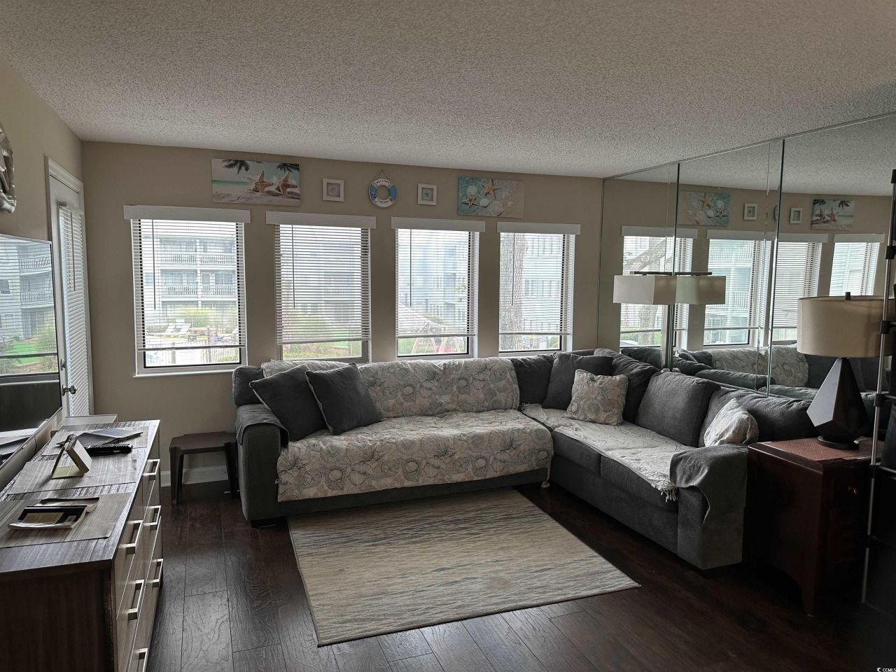 5905 South Kings Hwy. Photo 6