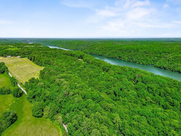 1 Potts Camp Rd, Smithville, TN 37166