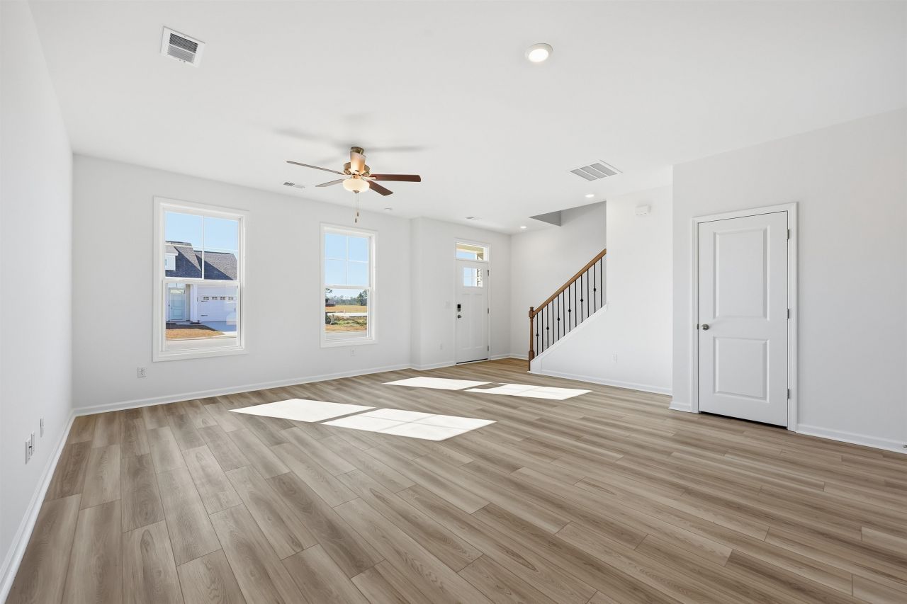150 River Birch Dr. Photo 4