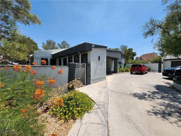 3131 E Katie Avenue, Las Vegas, NV 89121