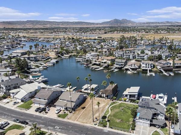 910 910 Discovery Bay Blvd, Discovery Bay, CA 94505