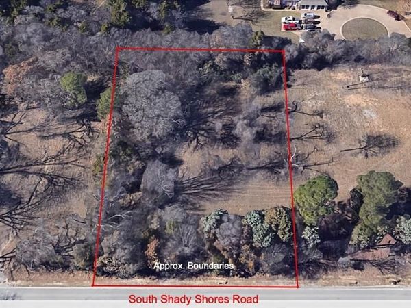 402 S Shady Shores Road, Shady Shores, TX 76208