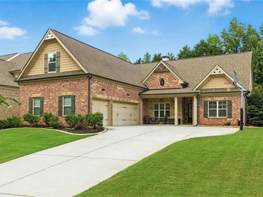 5385 Timber Wild Lane, Buford, GA 30518