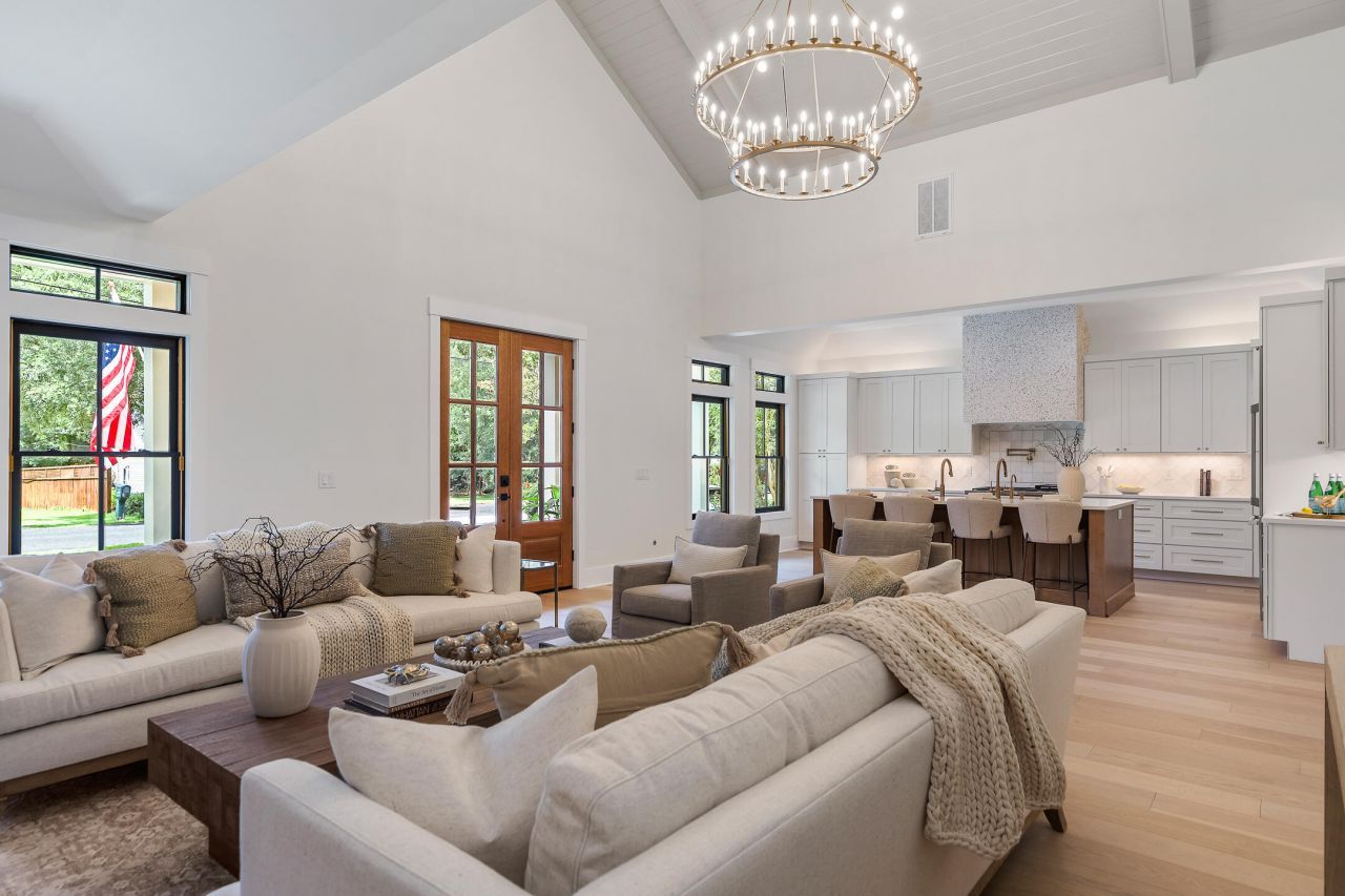 1657 Pierpont Avenue Photo 14