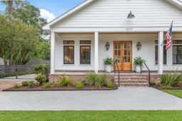 1657 Pierpont Avenue photo 4