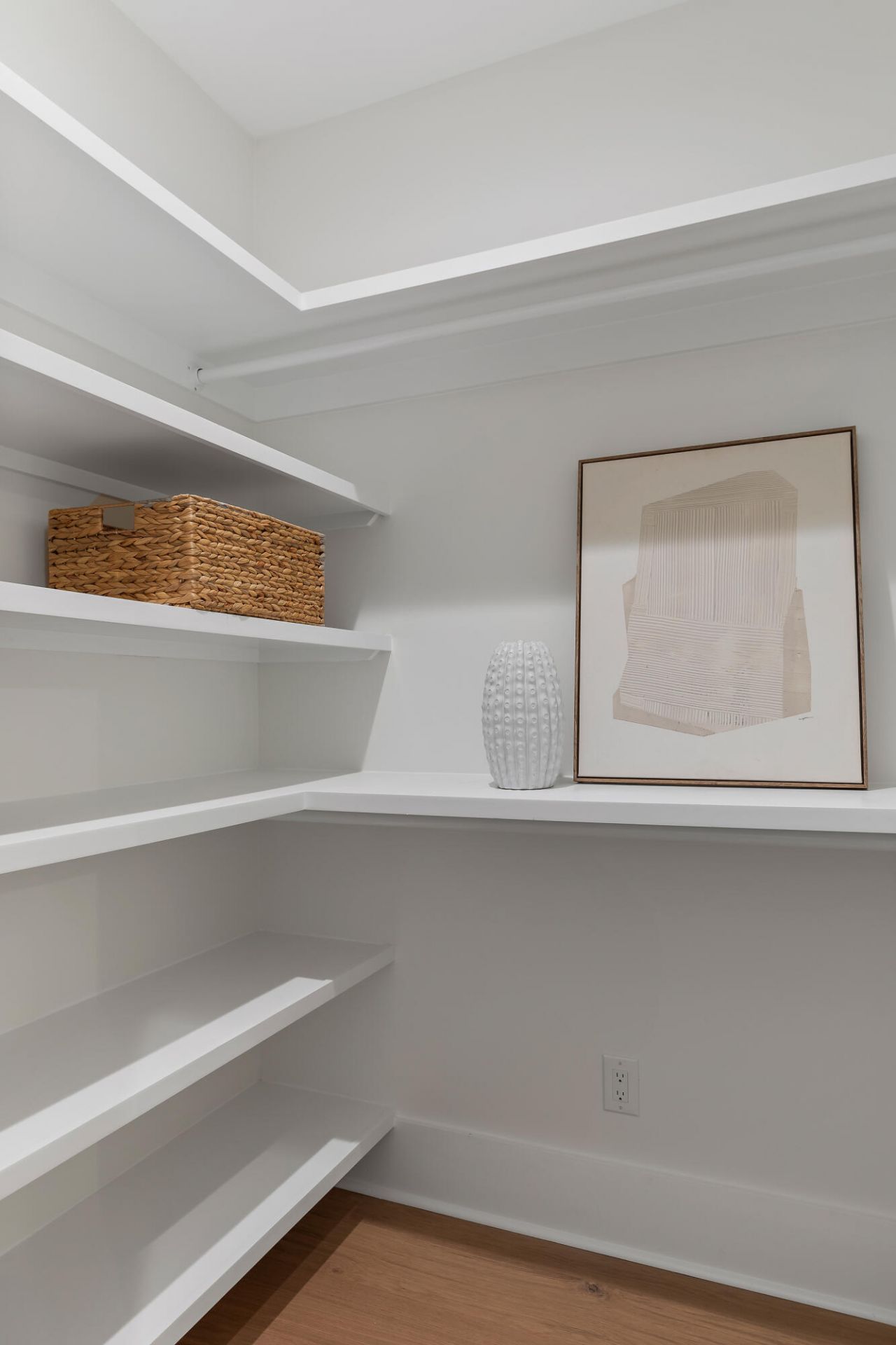 1657 Pierpont Avenue Photo 36