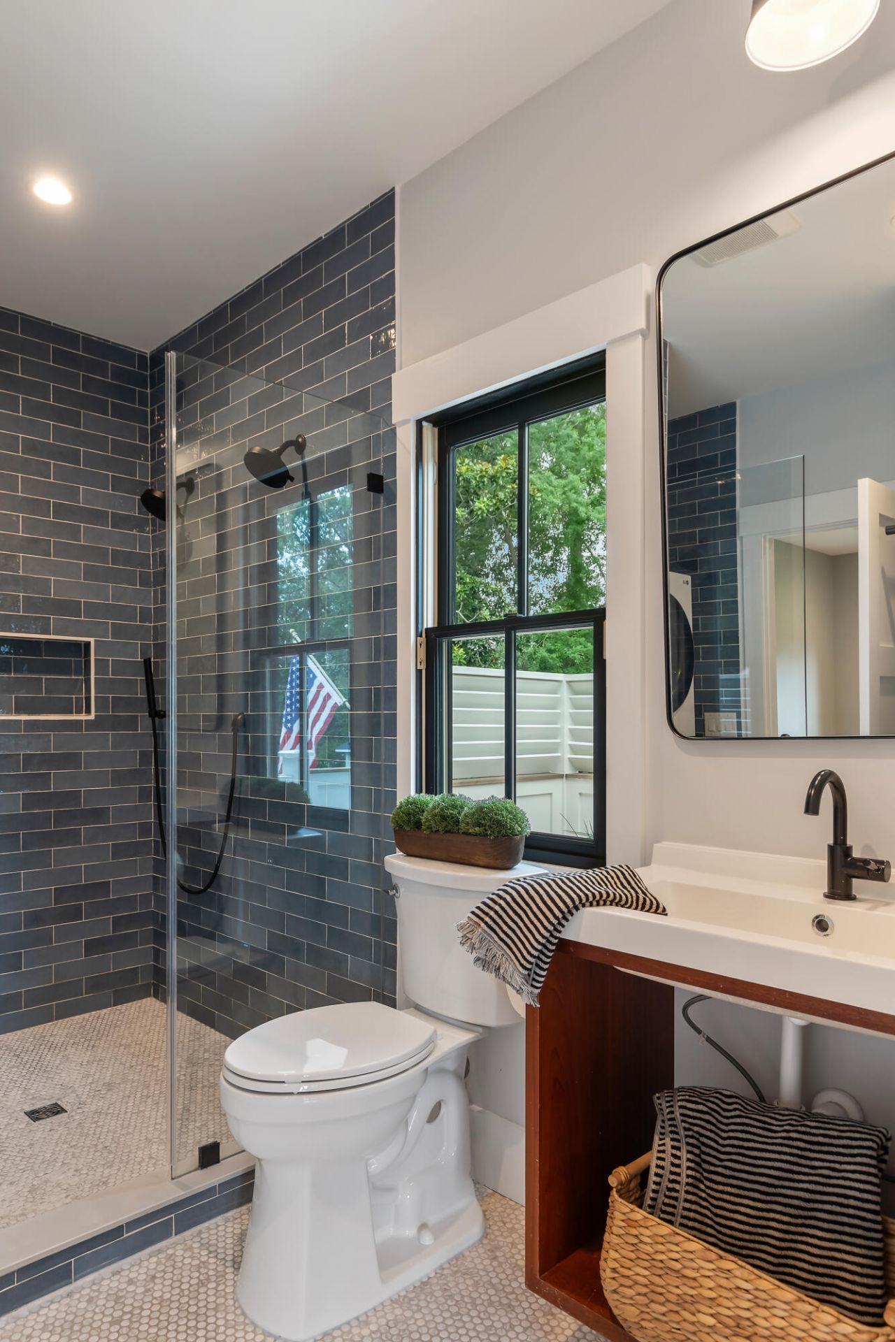 1657 Pierpont Avenue Photo 70