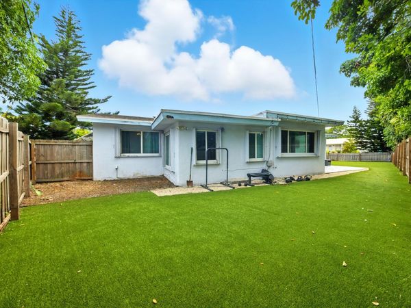 2898 SE 1st Place, Boynton Beach, FL 33435