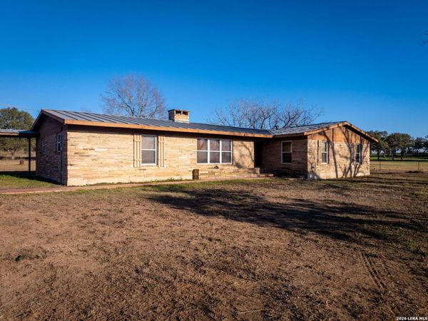 19512 Tonkawa Pass, Garden Ridge, TX 78266