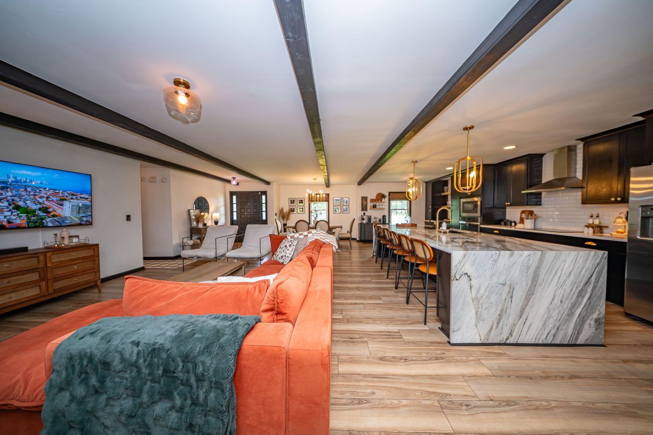 2943 Doncaster Drive Photo 21