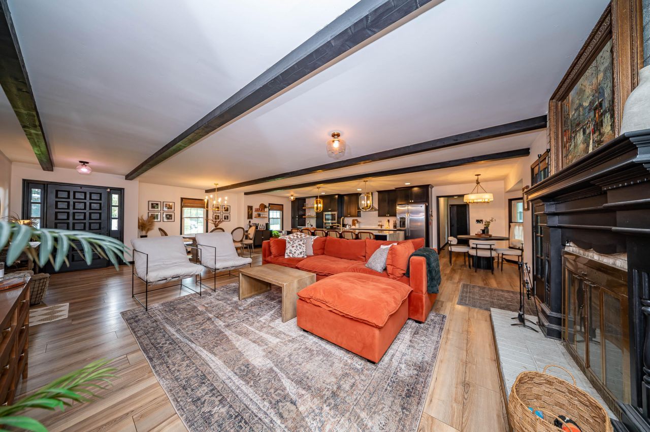 2943 Doncaster Drive Photo 25