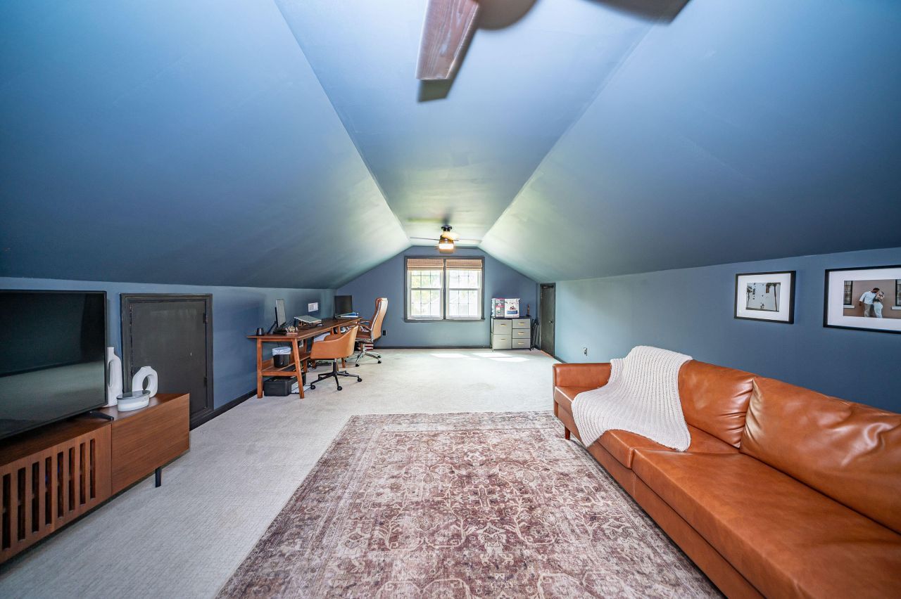 2943 Doncaster Drive Photo 52