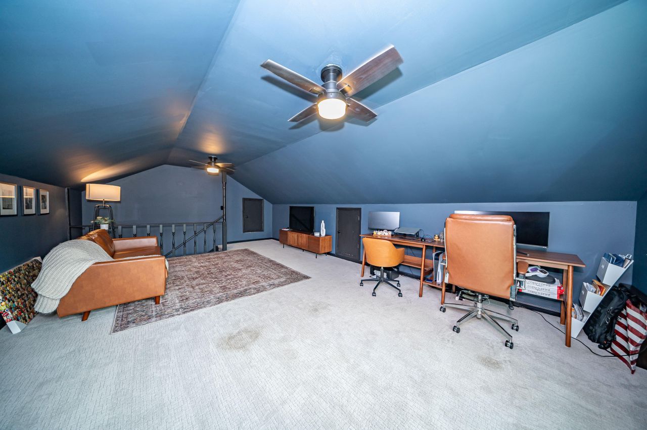 2943 Doncaster Drive Photo 55