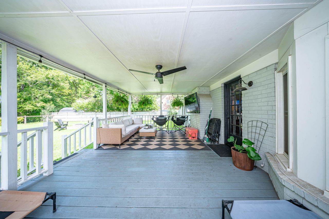 2943 Doncaster Drive Photo 60