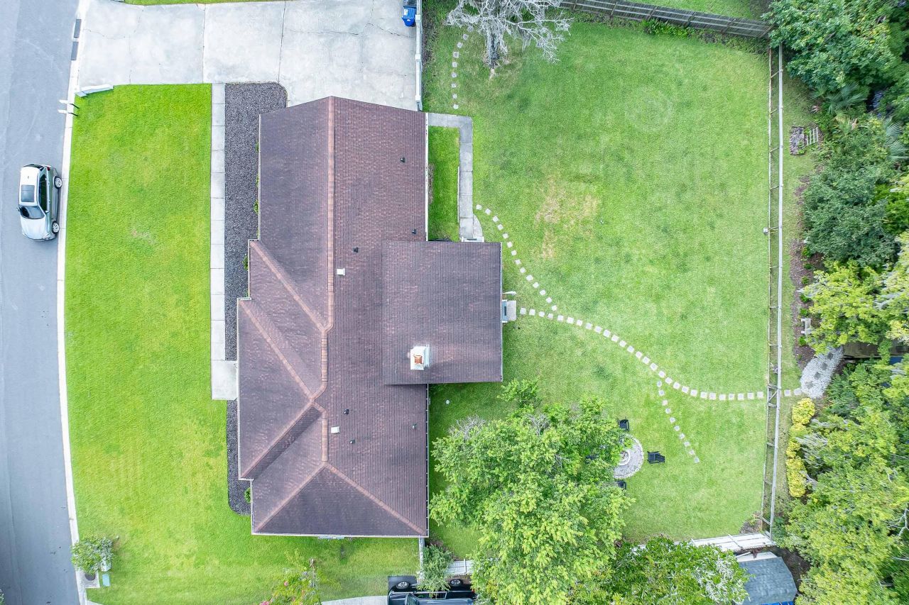 2943 Doncaster Drive Photo 82