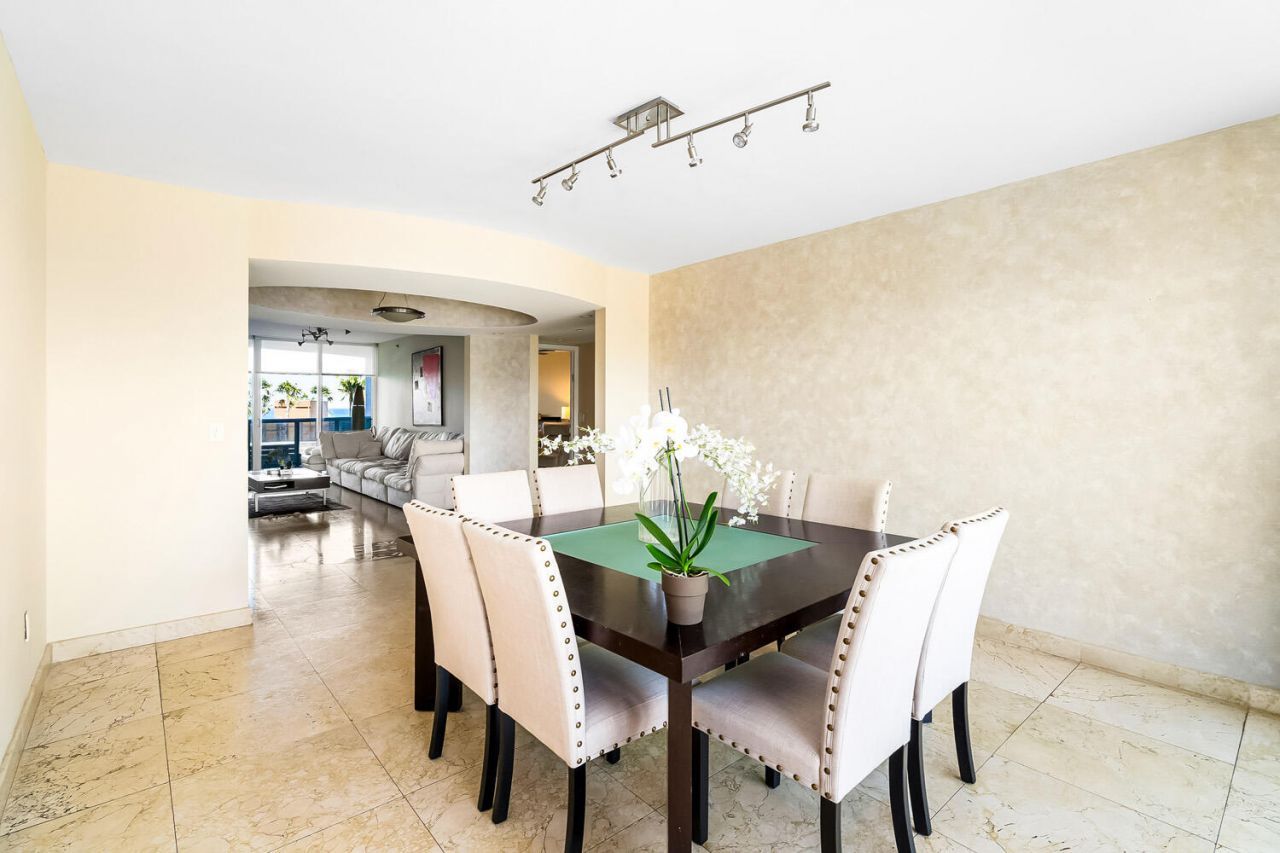 18911 Collins Avenue, Unit 506, Sunny Isles Beach, FL 33160 Photo