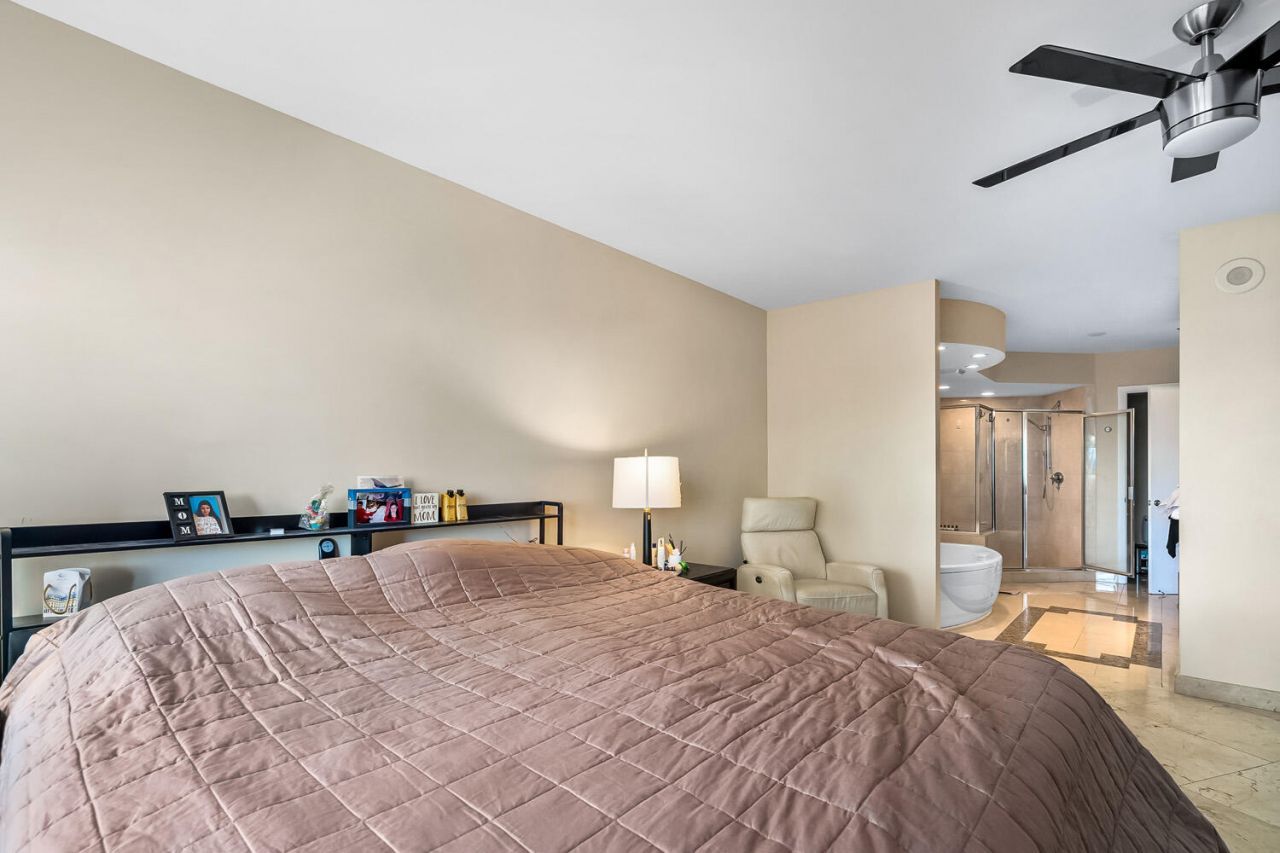 18911 Collins Avenue, Unit 506, Sunny Isles Beach, FL 33160 Photo