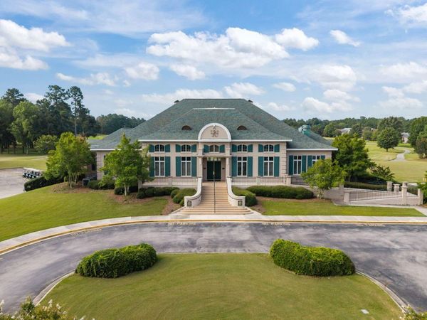 401 Taberna Way, New Bern, NC 28562