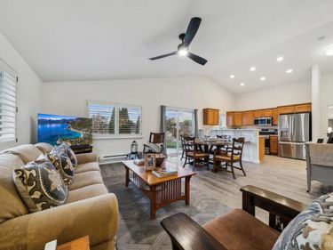 10 Conner Way, Gardnerville, NV 89410