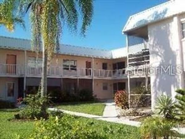 400 BASE, Unit 225, VENICE, FL 34293