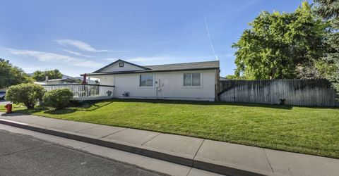 4405 Mesa Grande Court, Reno, NV 89502 Photo