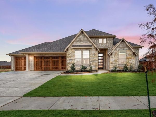 2508 Lakeway Lane, Mansfield, TX 76084