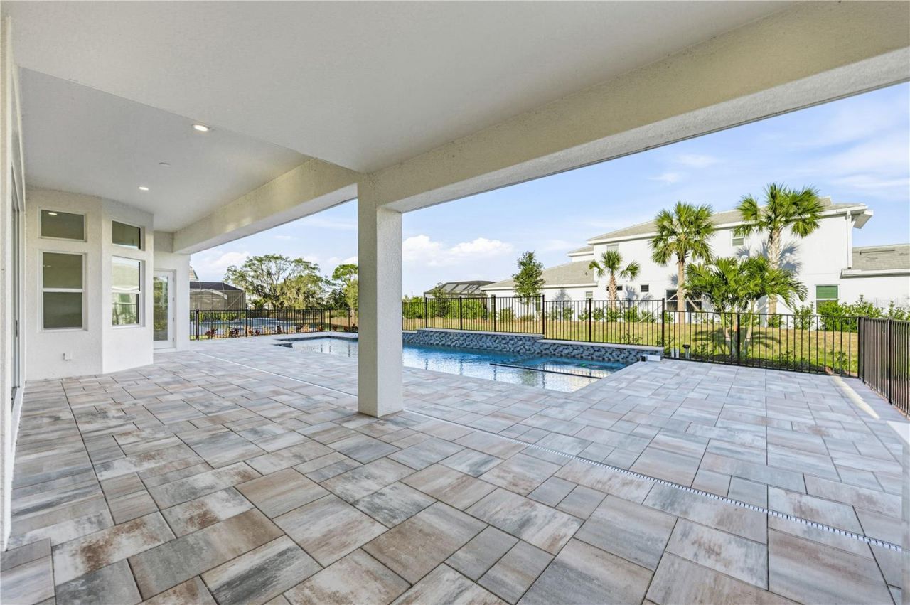 8065 Nevis Run, Bradenton, FL 34202 Photo