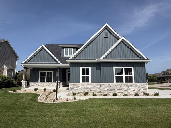 1108 Glen Abbey Drive, Champaign, IL 61822