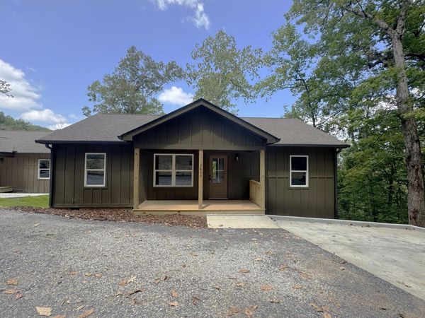 2664 Harrison Pike, Chattanooga, TN 37406
