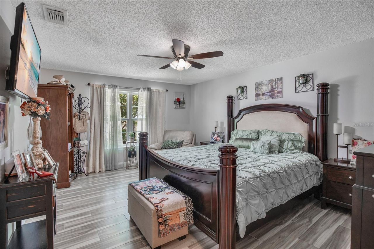 403 W French Avenue, Orange City, FL 32763 Photo