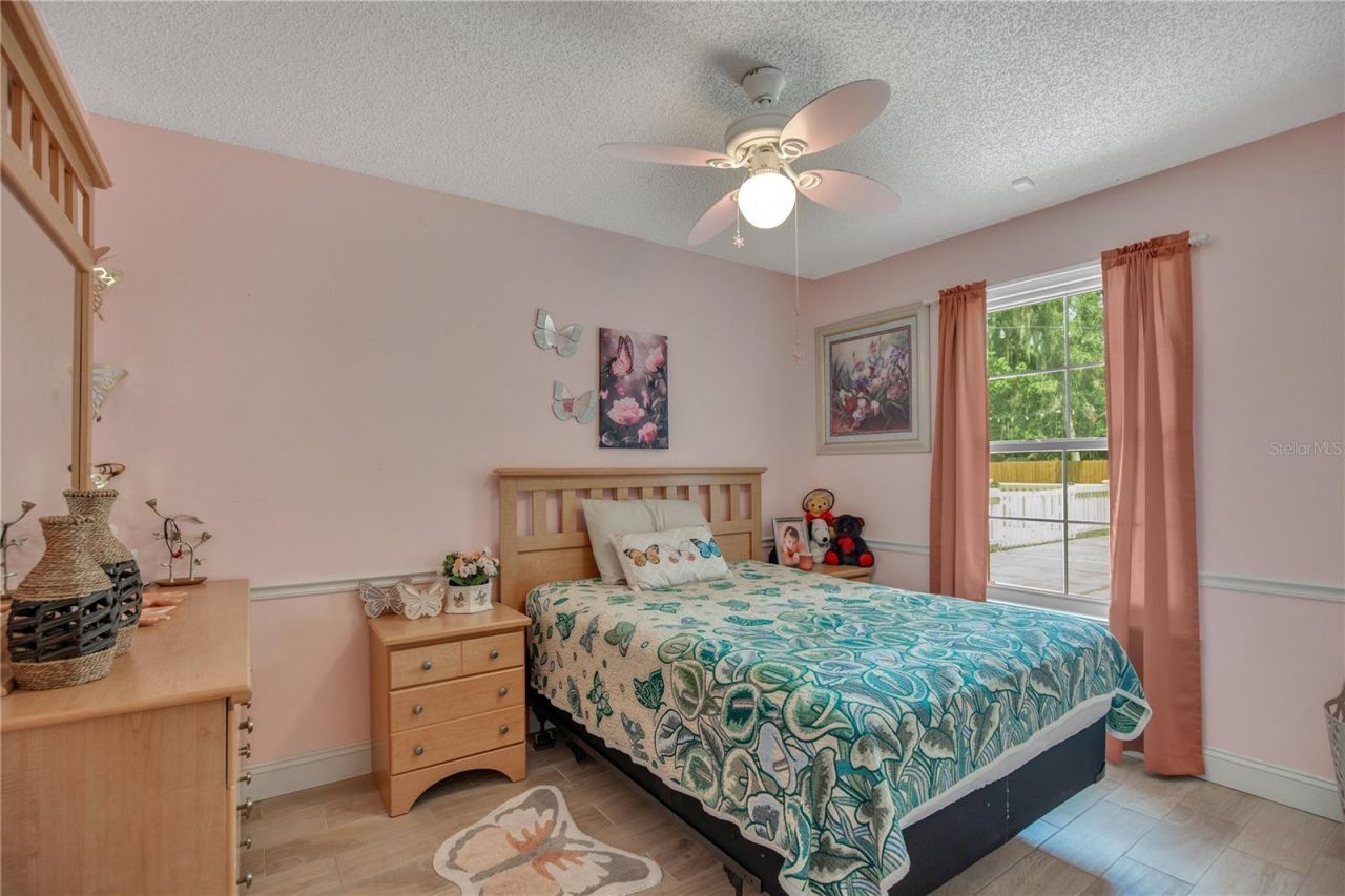 403 W French Avenue, Orange City, FL 32763 Photo