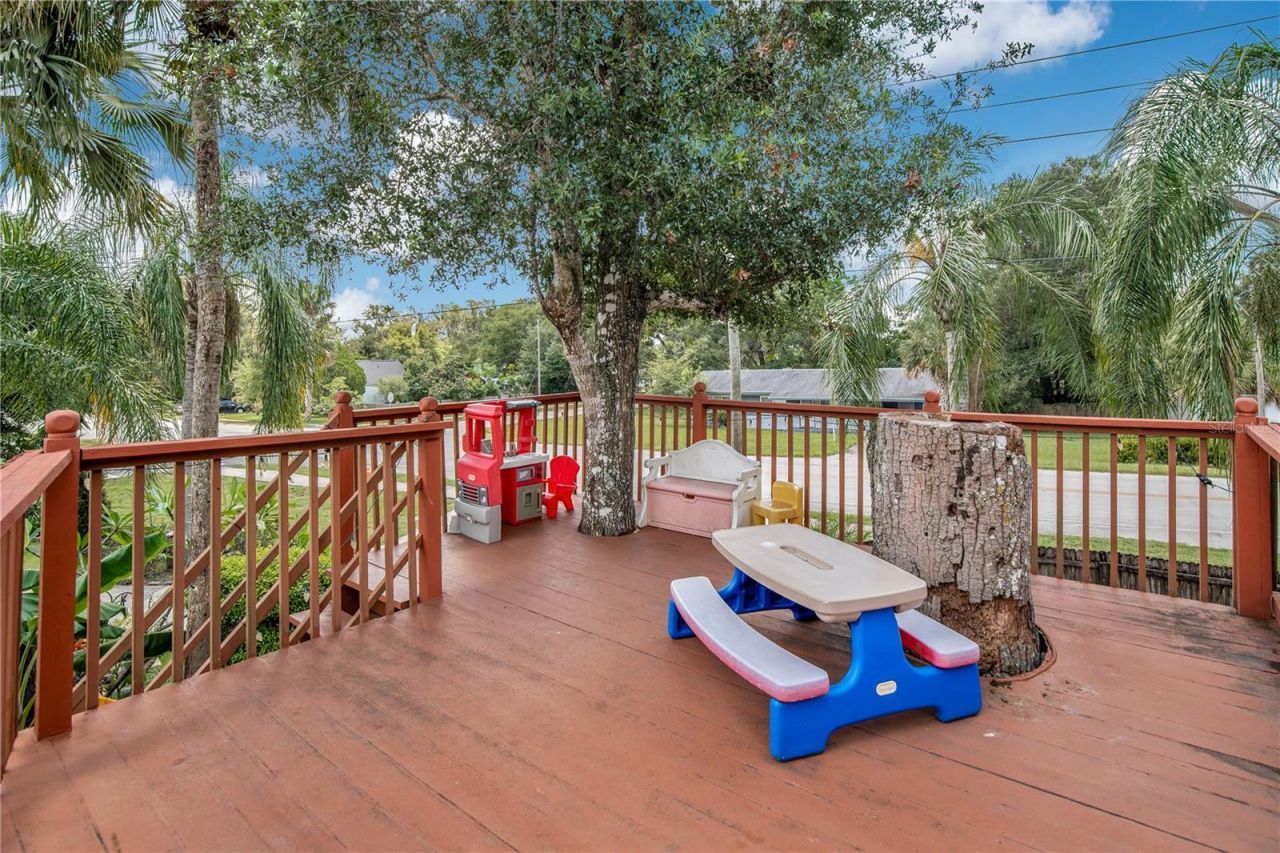 403 W French Avenue, Orange City, FL 32763 Photo