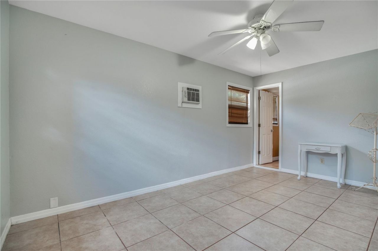 403 W French Avenue, Orange City, FL 32763 Photo