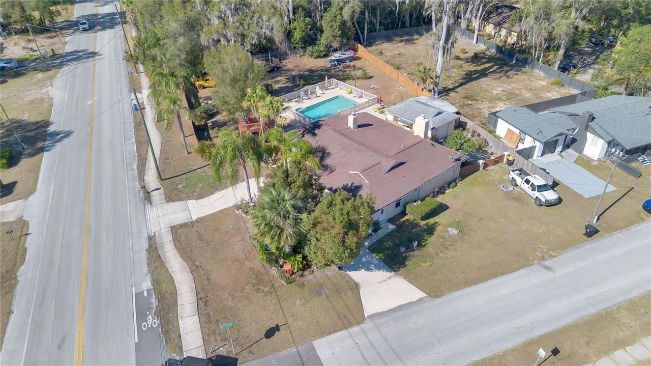 403 W French Avenue, Orange City, FL 32763 Photo