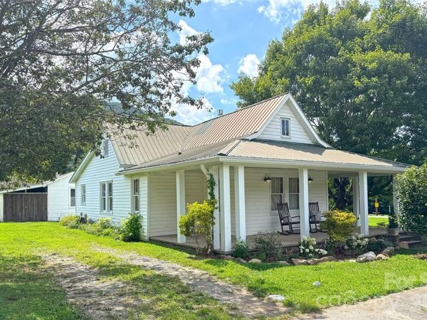 227 Lawson Street, Hot Springs, NC 28743