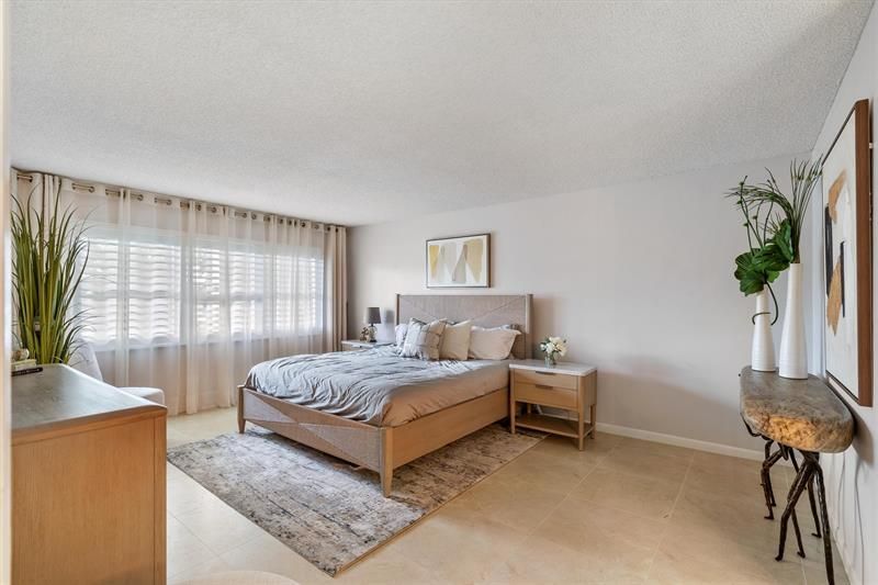 5100 N Ocean Boulevard, Unit 317, Lauderdale by the Sea, FL 33308 Photo