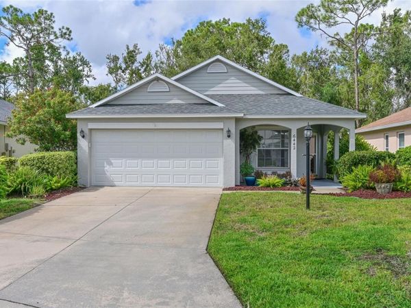 6442 BARBERRY COURT, LAKEWOOD RANCH, FL 34202