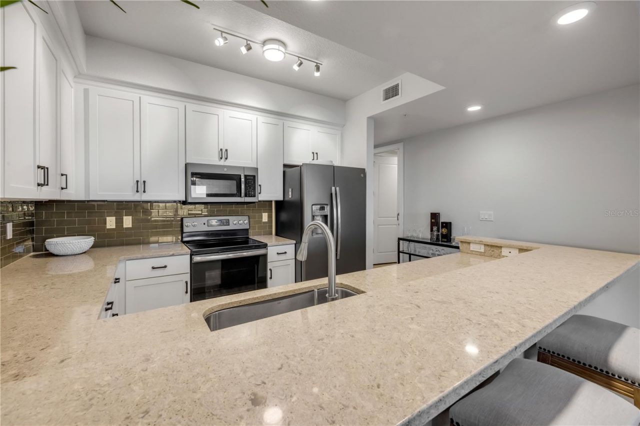 4 Riverwalk Drive, Unit 305, New Smyrna Beach, FL 32169 Photo