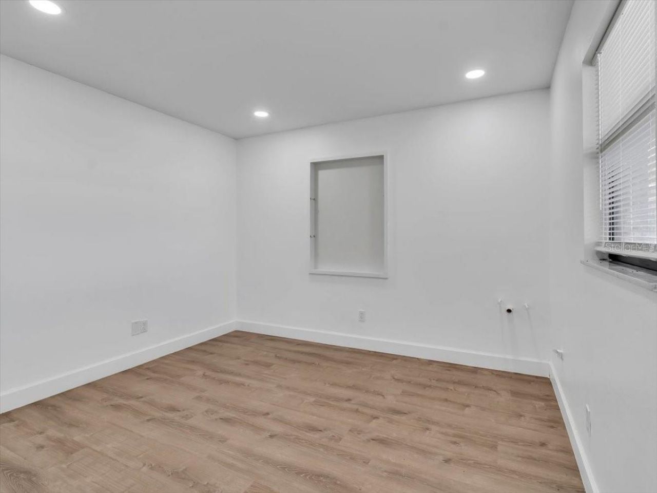 3811 W Sligh Avenue, Tampa, FL 33614 Photo