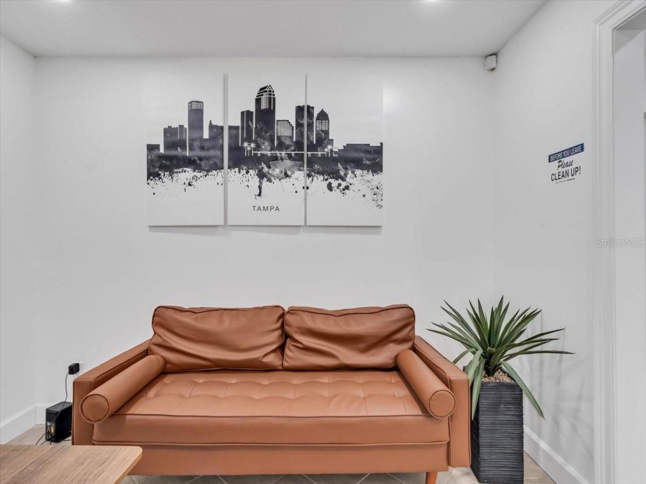 3811 W Sligh Avenue, Tampa, FL 33614 Photo