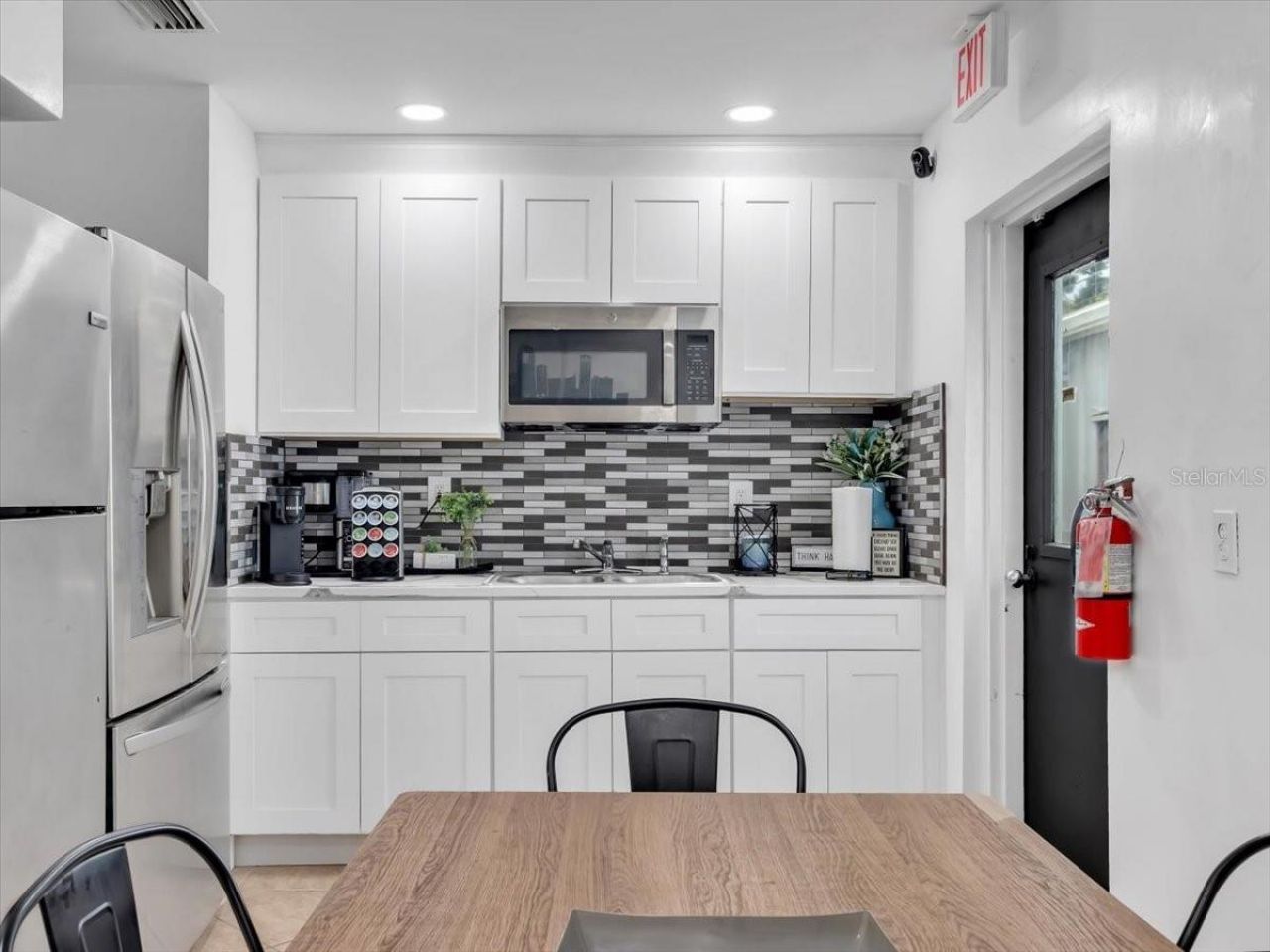 3811 W Sligh Avenue, Tampa, FL 33614 Photo