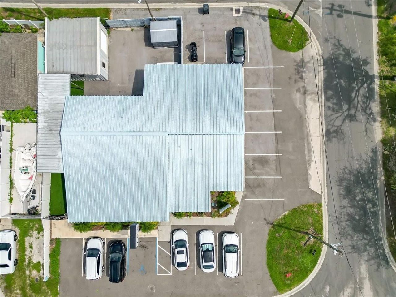 3811 W Sligh Avenue, Tampa, FL 33614 Photo