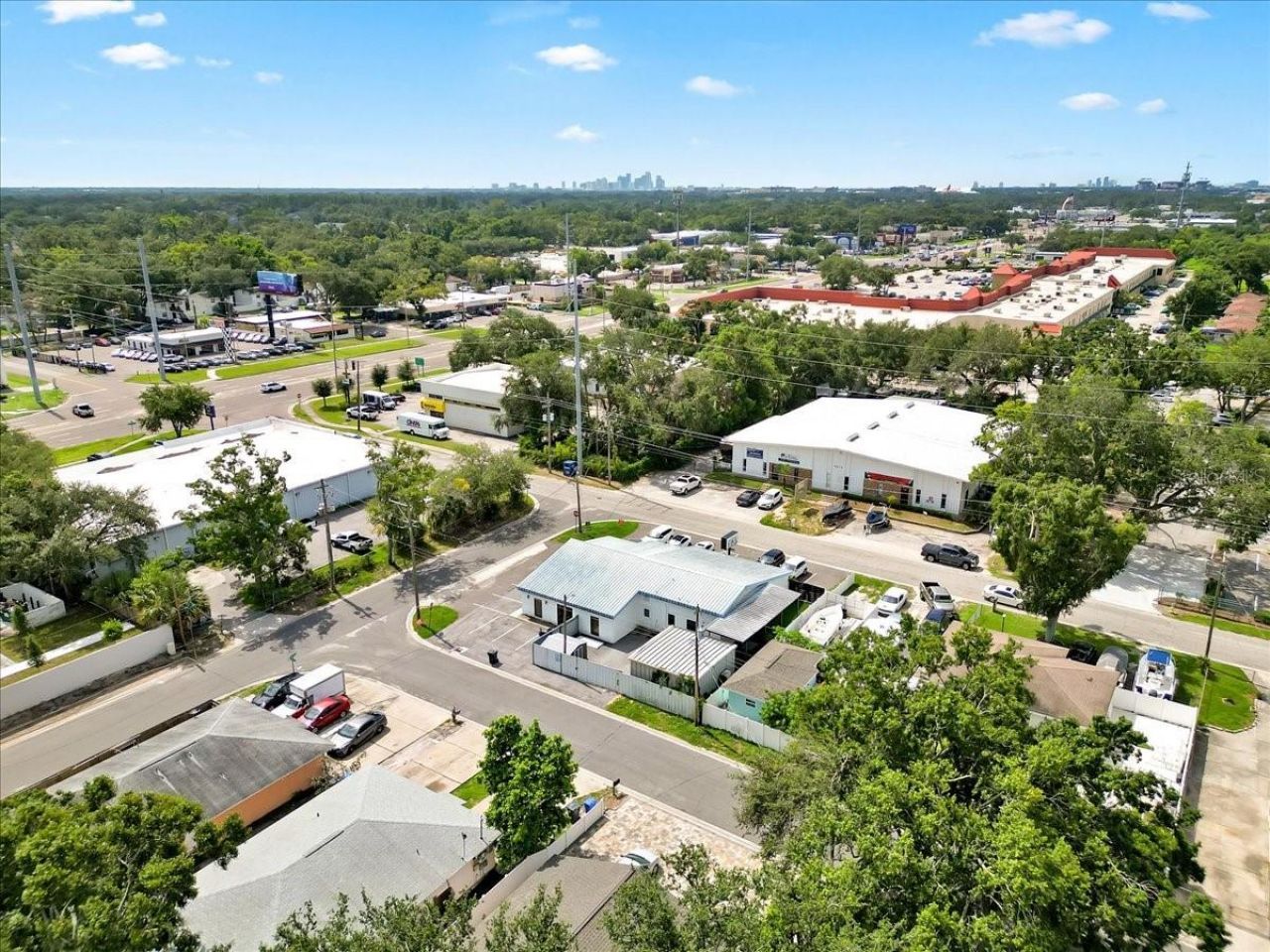 3811 W Sligh Avenue, Tampa, FL 33614 Photo