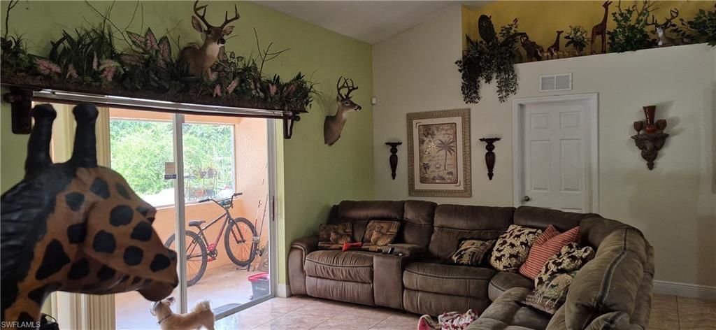 2011 Leroy Ave, Alva, FL 33920 Photo