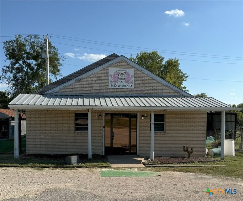 1412 W Main St., Gatesville, TX 76528 Main Photo