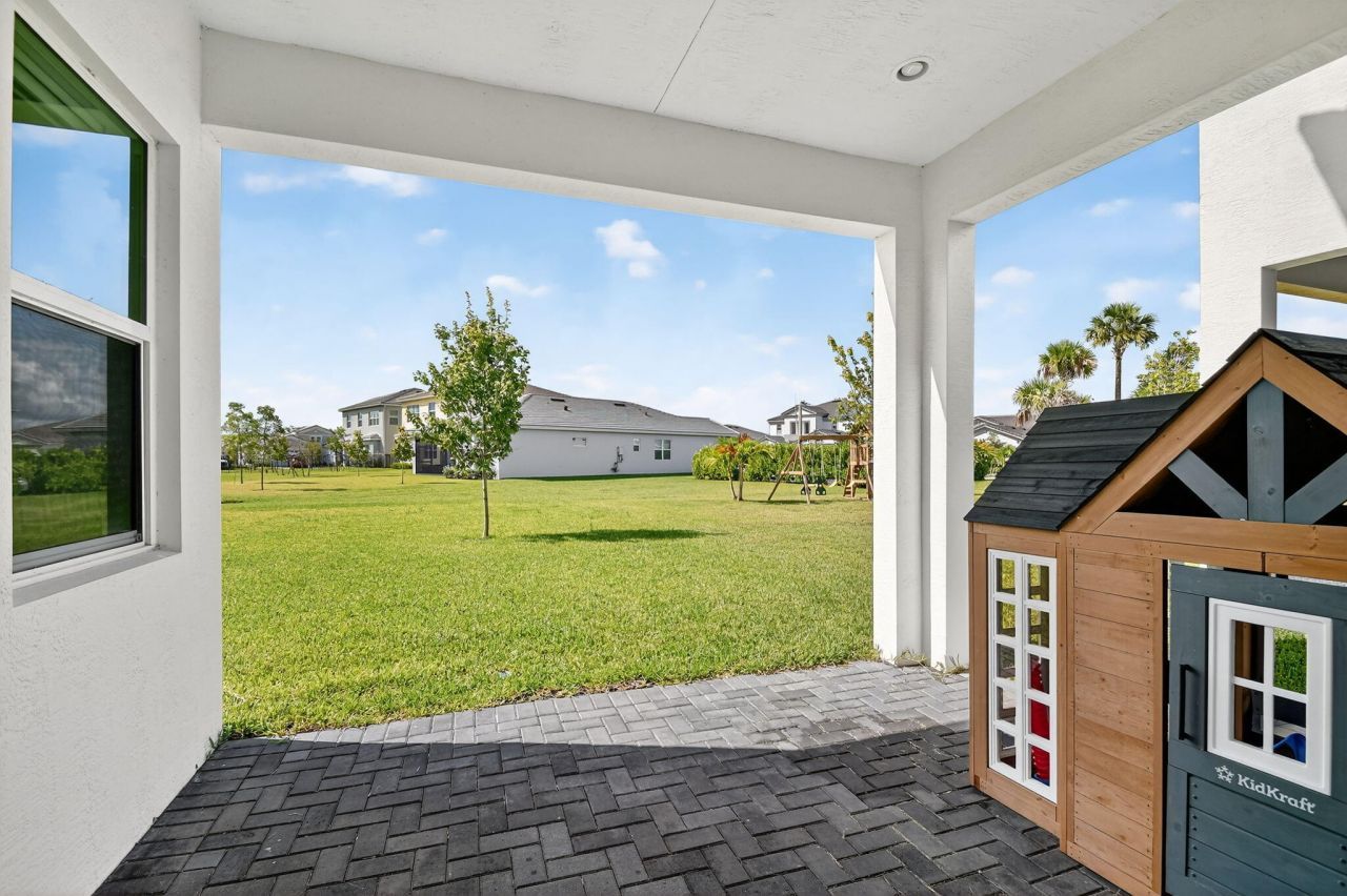 15028 Goldspar Court, The Acreage, FL 33470 Photo