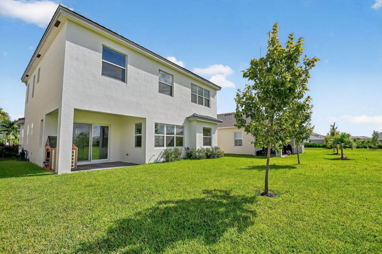 15028 Goldspar Court, The Acreage, FL 33470 Photo