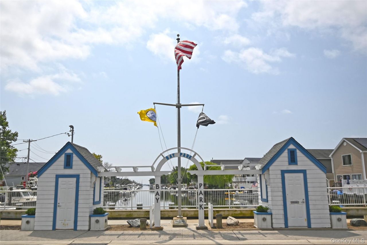 7 East Boulevard, East Rockaway, NY 11518 Main Photo