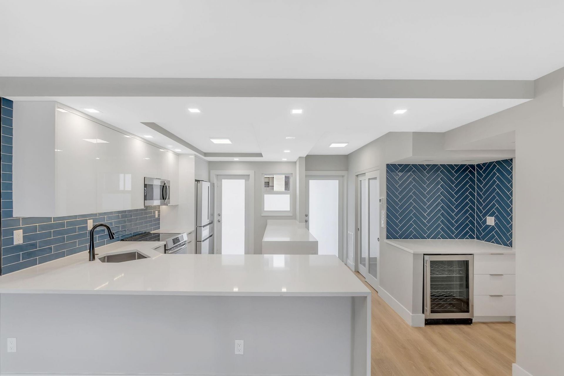 750 N Ocean Boulevard, Unit 404, Pompano Beach, FL 33062 Photo